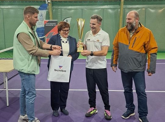 15.11.2025 na Kortach Nad Zatoką odbyły się I Otwarte Mistrzostwa Pucka